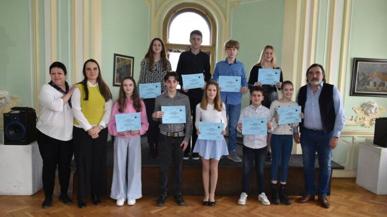 На Покрајиској смотри 11 рецитатора из Суботице