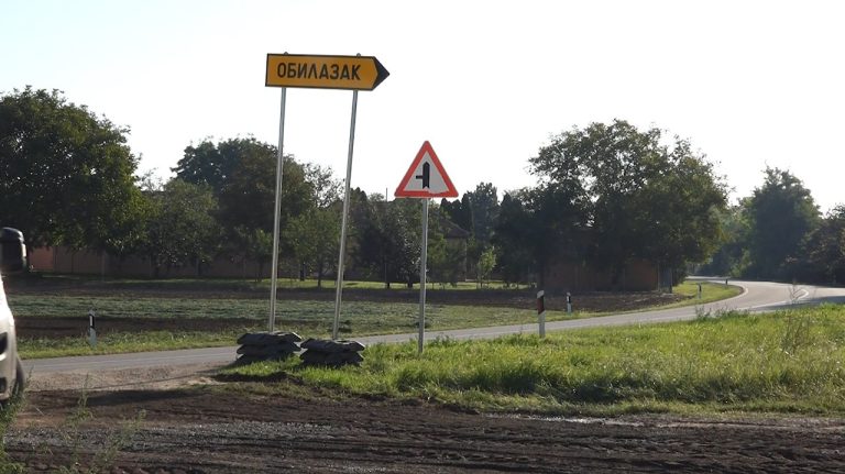Проширује се атарски пут који спаја Сенћански и Биковачки пут