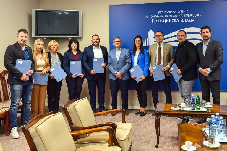 За пројектно-техничку документацију у десет локалних самоуправа у АП Војводини 60 милиона динара