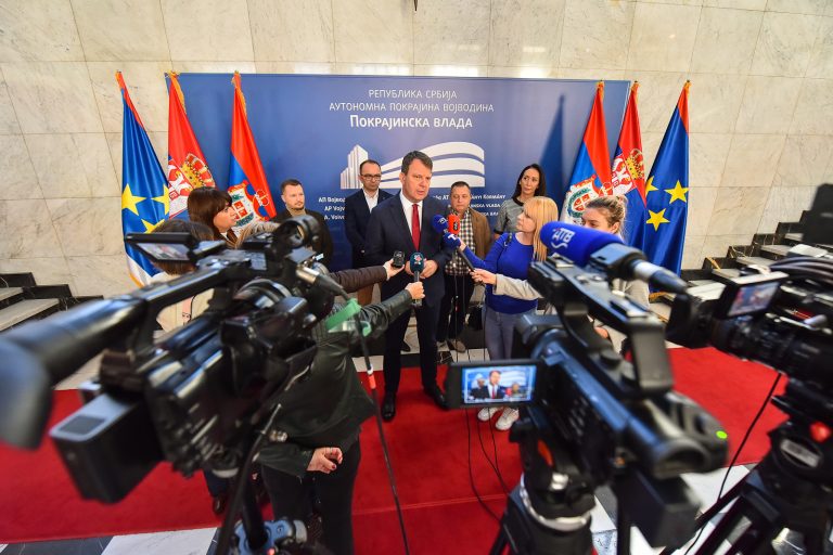 Мировић присуствовао потписивању Уговора за припрему пројектне документације за свеобухватно уређење Сремских Карловаца