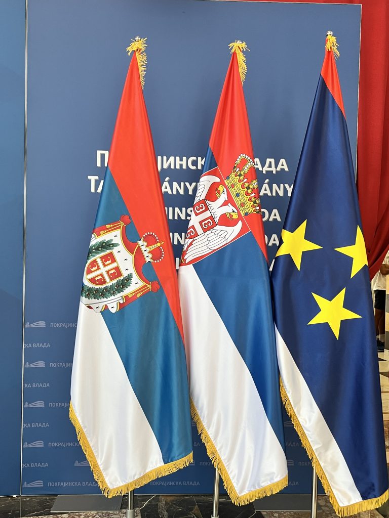 Расписан конкурс за уклањање дивљих депонија с пољопривредног земљишта у АП Војводини – на располагању 400 милиона динара