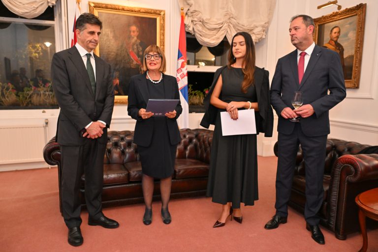 У Амбасади Србије у Лондону организован пријем поводом представљања винарија из Војводине