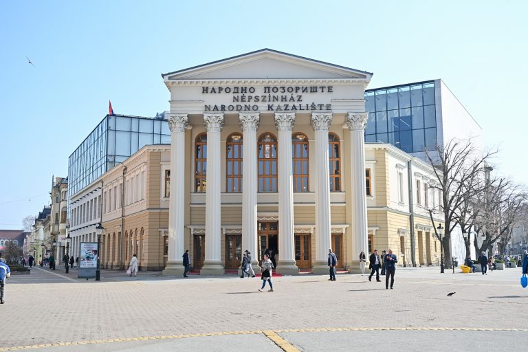 Отворено Народно позориште у Суботици