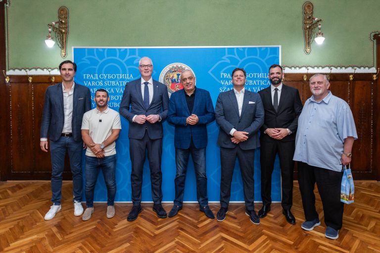 Чланови Извршног одбора Олимпијског комитета Србије посетили Суботицу